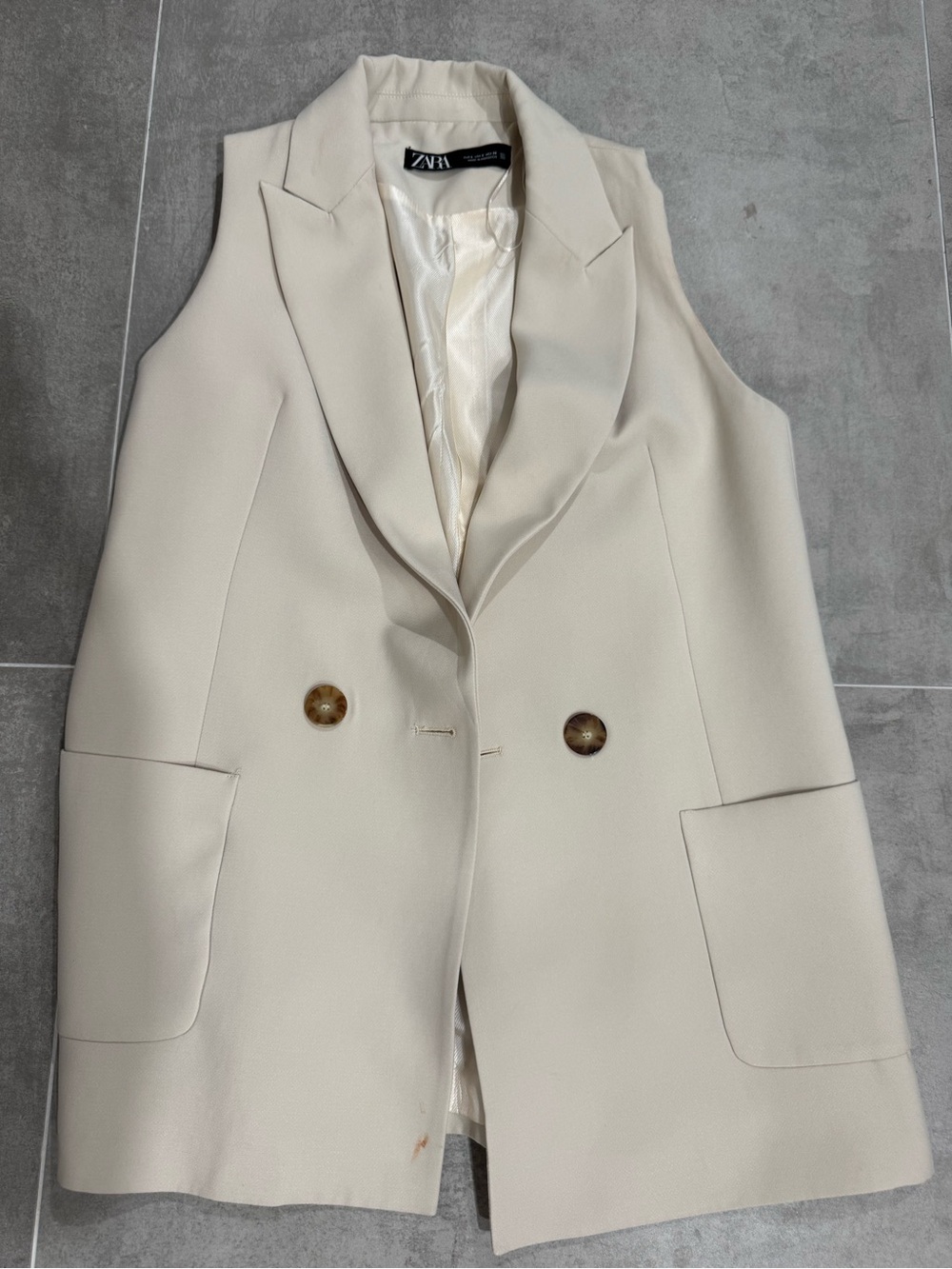ZARA Cream Sleeveless Blazer Vest